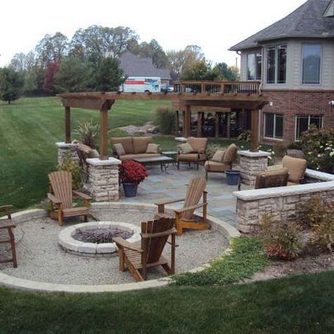 Backyard Fire Pit, Fire Pit Area, Fire Pit Designs, Backyard Fire, Backyard Living, Diy Pergola, Design Exterior, Fire Pit Backyard, Dream Backyard