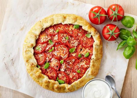 Man Fire Food, Campari Tomatoes, Tomato Galette, Fire Food, Tomato Pie, Chicken Pie, Chef Inspiration, Tomato And Cheese, Cooking Channel