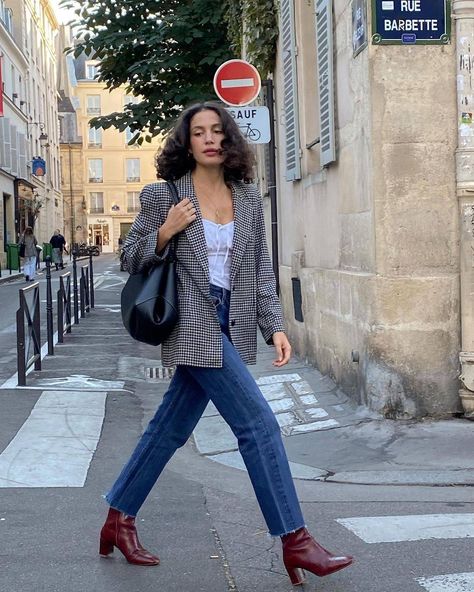 These 7 Paris Outfits Have a Hold on Me | Who What Wear UK French Outfits, French Style Clothing, Parisian Wardrobe, French Outfit, French Girl Style, Paris Mode, Paris Outfits, Red Boots, French Women