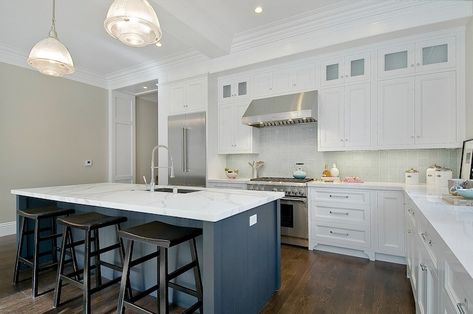 Benjamin Moore - Balboa Mist - Ann Sacks - Michael S Smith Labyrinth Tiles, Balboa Mist, Gray Island, Grey Kitchen Island, Kitchen Island Plans, Outdoor Kitchen Appliances, Herringbone Backsplash, Up House, Glass Tiles, Transitional Kitchen