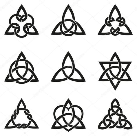 Celtic Corners, Celtic Tattoo Symbols, Celtic Triangle, Celtic Knot Tattoo, Irish Tattoos, Knot Tattoo, Celtic Tattoo, Celtic Knot Designs, Celtic Patterns