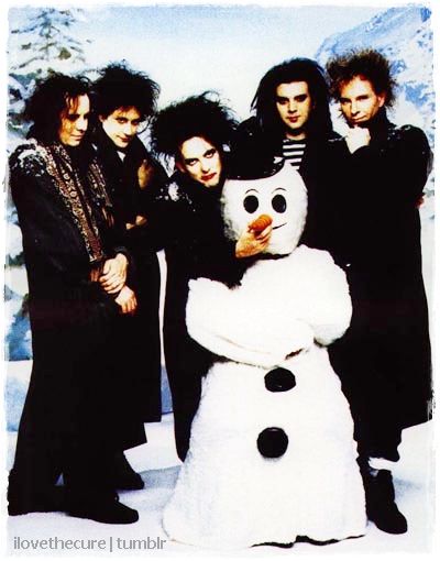 Simon Gallup, Goth Christmas, Piskel Art, Goth Bands, Just Like Heaven, Goth Music, Gothic Christmas, Dark Christmas, We Will Rock You