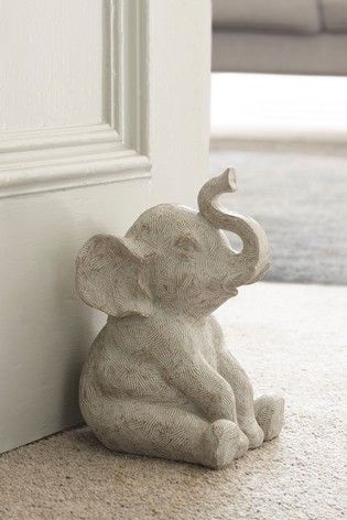 Ceramic Pottery Animals, Sculpture Art Clay Inspiration, Elephant Clay Art, Elephant Ceramics Ideas, Elephant Sculpture Clay, Elephant Clay, Elephant Ceramics Pottery, Ceramics Elephant, Ceramic Elephant Sculpture