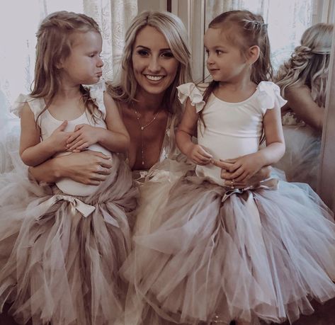 Grey Flower Girl Dress, Tutu Flower Girl Dress, Gray Tutu, Gray Flower Girl, Green Tutu, Mauve Wedding, Girl Tutu Skirt, Flower Girl Dresses Tutu, Girl Tutu