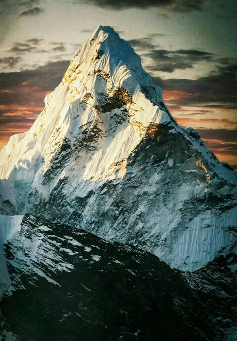 Ama Dablam, Image Nature, The Mountains Are Calling, Mountain Scene, Skydiving, Beautiful Mountains, Rock Climbing, Mountain Landscape, Mountaineering