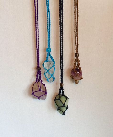 ForTheLoveOfAlfonso's shop on Etsy https://www.etsy.com/ca/shop/ForTheLoveOfAlfonso Crystal Protection Necklace, Crystal Pouch Necklace, Macrame Pouch, Crystal Necklace Diy, Crystal Pouch, Diy Pouch, Pouch Necklace, Healing Inspiration, Necklaces Diy