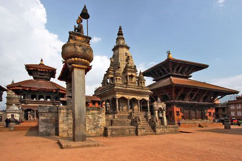 Durbar Square in the town of Bhaktapur, just east of Kathmandu, Nepal Bhaktapur Durbar Square, Bhaktapur Nepal, Square Photography, Nepal Food, Nepal People, Pagoda Temple, Nepal Culture, Durbar Square, Nepal Kathmandu