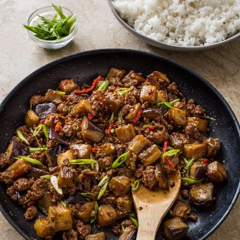 Tossing eggplant with soy sauce after a thorough sauté seasons the vegetable without imparting any bitter flavor. Ground Beef Chinese, Eggplant Ground Beef, Chinese Eggplant Recipes, Sauteed Eggplant, Chinese Beef, Cooks Country Recipes, Chinese Recipe, Mapo Tofu, America's Test Kitchen Recipes