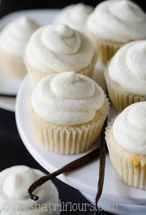 It does not get more classic than a vanilla bean cupcake. Pure, unadulterated vanilla flavor, with a creamy vanilla bean buttercream to match... It's just heavenly, and you're going to love every little crumb of these cupcakes! This recipe comes to you from a day I completely immersed myself in thi... Angel Cupcakes, Best Vanilla Cupcake Recipe, Winter Soiree, Moist Vanilla Cupcakes, Vanilla Bean Buttercream, Vanilla Bean Cupcakes, Cupcakes Vanilla, Moist Cupcakes, Fall Cupcakes