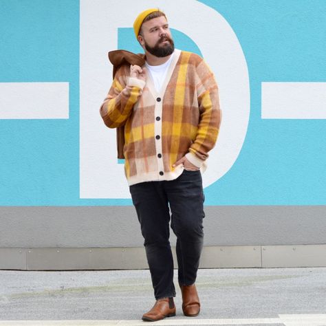 Fat Men Fashion, Male Plus Size Fashion, Big Guy Outfits, Plus Size Male Fashion, Plus Size Male Model, Outfits For Big Men, Mens Plus Size Fashion, Fat Guy Fashion, Male References