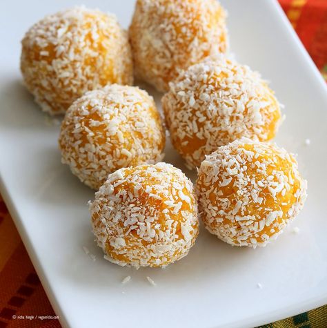 Mango Coconut Ladoo. Fudgy balls made with Mango Puree, Coconut and almond meal. Vegan gluten-free recipe. | VeganRicha.com Mango Yogurt Smoothie, Soy Free Desserts, Coconut Ladoo, Mango Dessert Recipes, Vegan Richa, Almond Meal, Yogurt Smoothies, Mango Puree, Passover Recipes