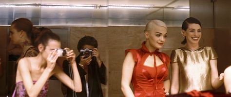 Cassbird-itsnicethat-hero Met Gala Party, Gala Aesthetic, Cass Bird, Stage Fashion, Celebrity Selfies, Gala Party, Inspiring Pictures, Met Ball, Magazine Interview