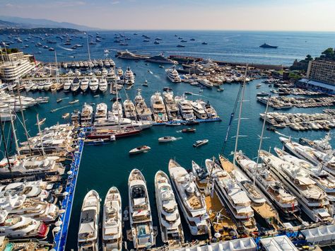 The Monaco Yacht Show: the ultimate floating show on Earth Riva Yachts, Monaco Yacht, Luxury Sailing Yachts, Minnesota Landscaping, Big Yachts, Yacht Interior Design, Monaco Yacht Show, Small Yachts, Monaco Monte Carlo