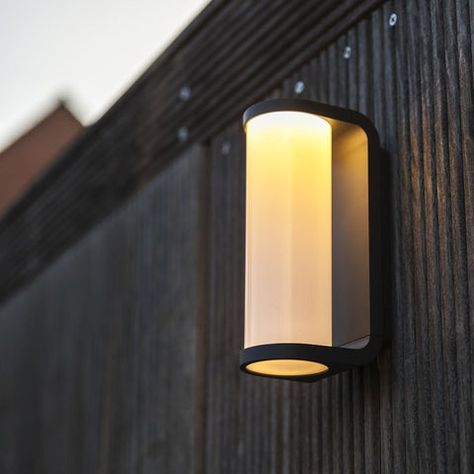 Mid Century Modern Exterior Lighting Front Doors, Modern Outdoor Wall Lights On House, Outdoor Sconces Front Door Modern, Exterior Light Sconces, Japandi Outdoor Lighting, Contemporary Exterior Lighting, Modern Outdoor Wall Lights, Mid Century Modern Exterior Light Fixtures, Mcm Outdoor Lighting