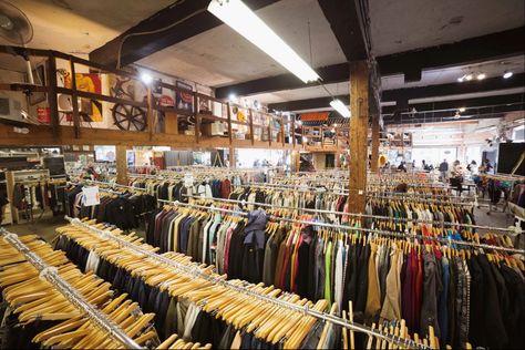 Where are the best thrift stores on a budget in Vancouver? - Vancouver Is Awesome Vancouver Thrift Shops, Vancouver Shopping, Best Thrift Stores, Canada Trip, Vancouver Fashion, Vancouver Bc Canada, Vancouver Canada, Low Budget, Thrift Stores