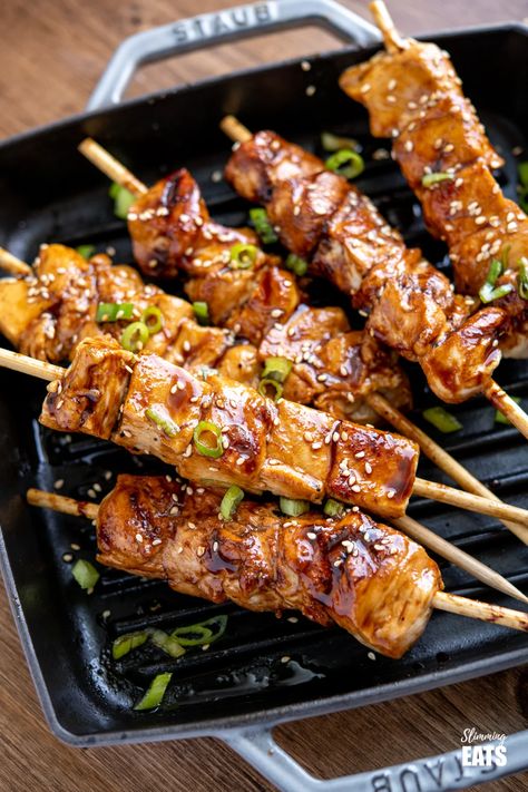 Yakitori Chicken Skewers, Chicken Kabob Marinade, Yakitori Chicken, Vegetable Skewers, Kabob Recipes, Skewers Grill, Chicken Skewers, Chicken And Vegetables, Simple Recipe