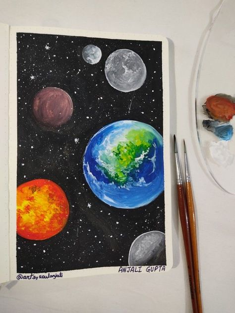 Lukisan Ideas, Circular Canvas Painting, Galaxy Painting Acrylic, Disney Canvas Paintings, Tata Surya, Planet Painting, Poster Color Painting, Graffiti Wildstyle, Sky Art Painting