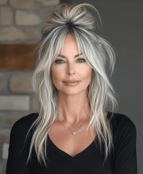 Top 51 Hairstyles For Women Over 50: Timeless Looks For Every Hair Type - Hair Trend Guide Haircuts For 2025 Women, Edgy Womens Haircuts, Hairstyles For Gray Hair Over 50, 40 Year Old Hairstyles Long Hair, Edgy Blonde Hair, Fine Hair Styles, Hispanic Hair, Long Hair Older Women, Grey Hair With Bangs