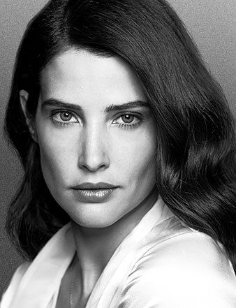 Cv Picture, Robin Scherbatsky, Maria Hill, Cobie Smulders, Architecture Tattoo, Nick Fury, Best Portraits, How I Met Your Mother, Celebrity Portraits