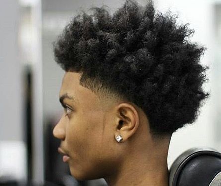 Black Taper Haircut Men, Fade Haircut Black, Different Taper Haircuts, Faded Haircut For Men Black, Tapers Haircut Male, Hearcuts For Men, Taper Fade Curly Hair Black, Blowout Taper Men Black, Taper Haircut Men Black