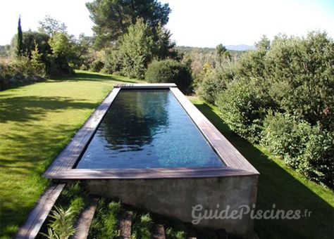 Couloir de nage Hillside Pool, Country Pool, Ideas De Piscina, Kolam Koi, Natural Swimming Ponds, Garden Swimming Pool, Small Pool Design, Natural Swimming Pools, Modern Pools