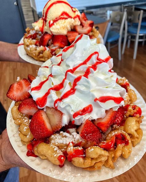 STICKY ICKY FUNNEL CAKES on Instagram: “Who else loves extra whip cream on their funnel cake? 🤗🤗🤗. . . • • • Tag a strawberry funnel cake lover 🍓❤️” Strawberry Whip Cream, Carnival Eats Recipes, Strawberry Funnel Cake, Strawberry Whip, Carnival Eats, Strawberry Heaven, Moodboard Pics, Fast Dessert Recipes, Funnel Cake Recipe