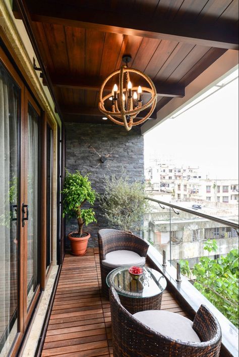 Modern Balcony Design, Balcony Designs, Balkon Decor, Balcony Design Ideas, Modern Balcony, Balcony Lighting, Balcony Railing Design, Small Balcony Garden, Terrace Decor