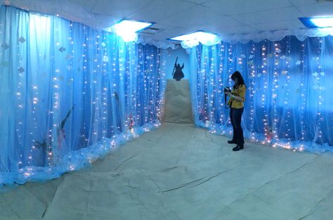 Moses parting the Red Sea. Ocean Theme Stage Decoration, Under The Sea Photo Backdrop, Sea Decoration Ideas Ocean Themes, Sea Stage Design, Under The Sea Prom Theme Backdrops, Under The Sea Prom Theme, Breaker Rock Beach Vbs 2024 Stage, Sea Backdrop Ocean Themes, Water Decorations