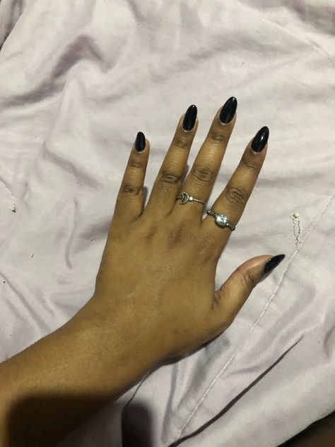 #nails #unhas #blacknails #black #almondnails Almond Black Nails, Black Almond Nails, Black Nails, Nails Inspo, Almond Nails, Nail Inspo, Gel Nails, Almond, Nails