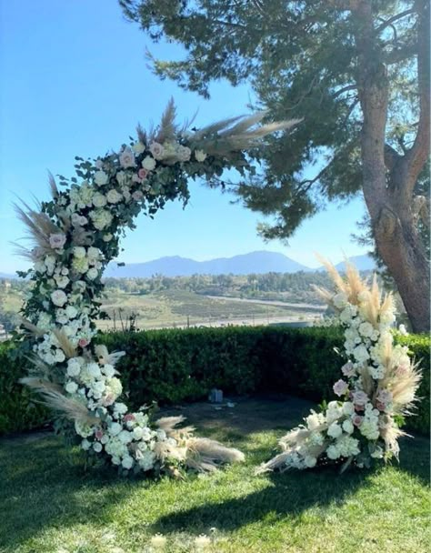 Moon Arch Wedding, Enchanted Forest Wedding Ceremony, Wedding Decor Arch, Arch Wedding Ceremony, Arch Wedding Backdrop, Moon Arch, Wedding Archway, Wedding Alters, Floral Arch Wedding