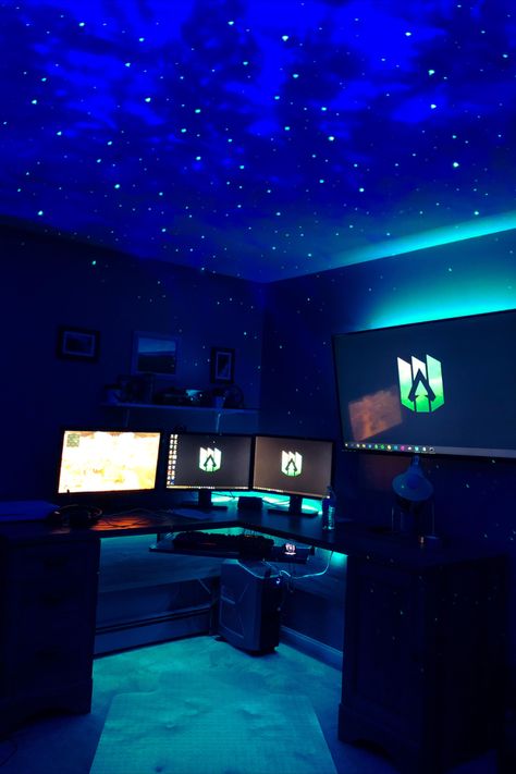 Could be a really cool addition to your setup! #gaming #gamer #gamingDesk #gamingSetup Room Decor Amazon, Projector Setup, Star Projector Light, Setup Gaming, Galaxy Projector, Projector Light, 3d Star, Star Projector, Gaming Room Setup