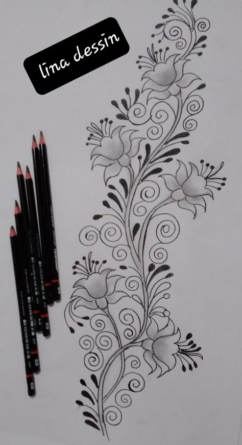 Ink Tattoo Design, Red Ink Tattoo, Red Tattoo Ideas, Flower Pattern Drawing, Idee Cricut, Bond Paper Design, Red Tattoo, Flower Drawing Design, Motifs Perler