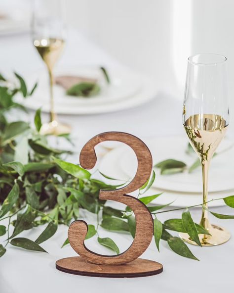 Table Setting For Wedding Receptions, Wedding Table Numbers Wood, Sweet Heart Table Wedding Rustic, Table Number Ideas For Weddings, Table Number Wood, Wood Wedding Table Numbers, Rustic Table Numbers Wedding, Table Numbers Boho, Wooden Wedding Table Numbers