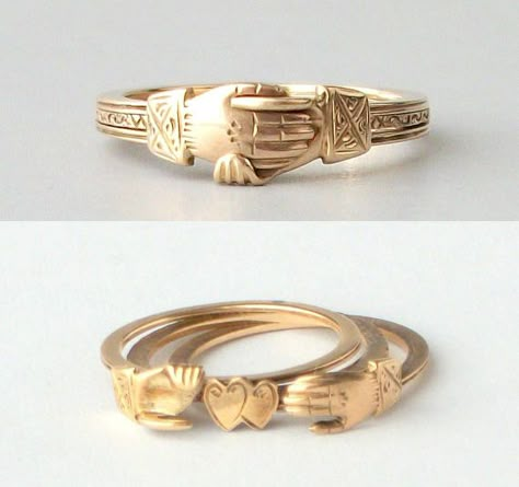 Before there were Claddagh rings, there were fede rings from Europe, used as wedding/engagement rings. This is one of my favorites. It has beautiful details. Engagement Rings Natural, Heart Shaped Diamond Engagement Ring, Celtic Wedding Rings, Claddagh Rings, Engagement Ring White Gold, Secret Love, Diy Schmuck, Dieselpunk, Jewelry Wedding