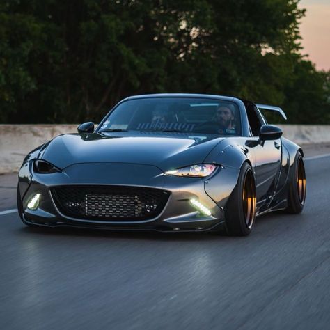 Vison Bored, Miata Build, Mx5 Mazda, Mazdaspeed 6, Small Sports Cars, Initial D Car, Mazda Roadster, Car List, Mazda 3 Sport