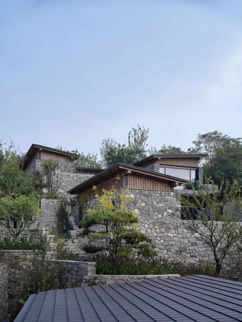 Old Stone Houses, Chief Architect, Contemporary Hotel, Chinese Architecture, Rural Landscape, Stone Houses, Stone House, Land Art, Building Materials