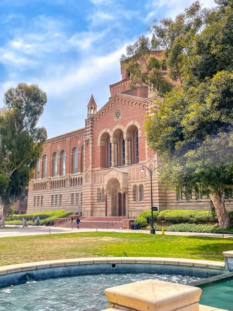 Ucla Aesthetics, Ucla College, Ucla University, Ucla Campus, Campus Aesthetic, Filmmaking Tips, College Vision Board, College Motivation, Ipad Aesthetic