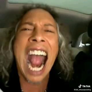 Silly Kirk Hammett, Funny Kirk Hammett, Kirk Hammett Lip Piercing, Kirk Hammett Silly, Kirk Hammet Funny, Metallica Funny Pictures, Metallica Group Photo, Kirk Hammett Load Era, Im With The Band Aesthetic