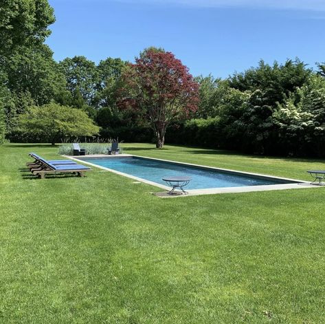 Empty Pool, London Dreams, Front Garden Landscape, Jacuzzi Outdoor, Pool Landscape Design, Farmhouse Landscaping, Swimming Pools Backyard, Garden Pool, Swimming Pool Designs