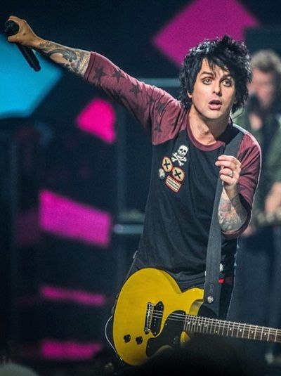 Billie Joe Armstrong Body Measurements and Bio Billy Joe Armstrong, Billie Green Day, Jason White, Green Day Billie Joe, Mike Dirnt, Tré Cool, Fact Families, Stevie Ray Vaughan, Joe Armstrong