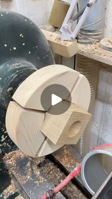 Easy Wood Lathe Projects For Beginners, Wood Turning Projects Woodturning Ideas, Wood Turning Projects Awesome Ideas, Mini Lathe Projects, Wood Lathe Projects, Woodturning Videos, Metal Lathe Projects, Homemade Lathe, Lathe Parts