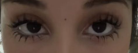 Cat Doe Eyes, Large Almond Eyes, Doe Beauty Aesthetic, Bambi Beauty, Bambi Makeup, Big Eyebrows, Bambi Eyes, Pretty Features, Big Eyelashes