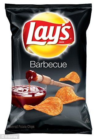 Can't get enough: Kim is craving Lay's Barbecue potato chips Lays Chips Flavors, Barbecue Chips, Fini Tubes, Lays Flavors, Bbq Chips, Bbq Potatoes, Butterfly Gif, Lays Chips, Chip Packaging