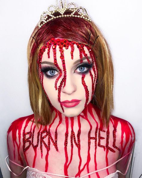 Leah Sapp on Instagram: “Carrie...but make it fashion. What are you being for Halloween?? Pls let me know! This is one of the simpler looks I’ve done this month but…” Lip Makeup Art, Carrie Halloween Costume, Halloween Lip Makeup, Lip Makeup Ideas, Becoming A Makeup Artist, Halloween Costume Idea, Scary Makeup, Prom Hairstyles For Long Hair, Making Faces