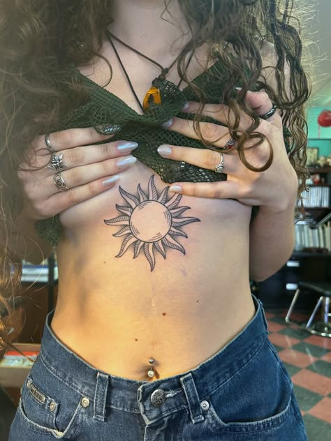 #tattoo #whimsigoth Sun On Stomach Tattoo, Sun Tattoo Stomach, Sun Tattoo Chest Women, Whimsigoth Tattoos, Whimsigoth Tattoo, Stomach Tattoos Women, Waist Tattoos, Self Love Tattoo, Full Outfits