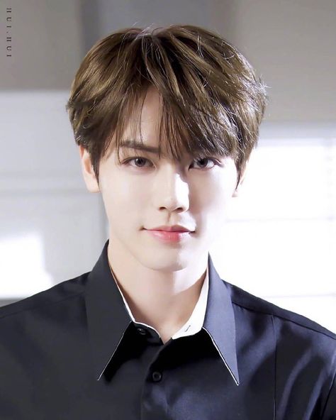 Evan Lin, Lin Yanjun, Joker Quotes, Asian Actors, Kpop Guys, Baby Birthday, Asian Men, My Baby, Future Husband