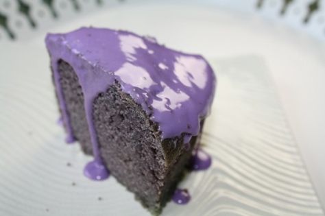 It isn’t Christmas if we don’t have an Ube dessert at our holiday table. My family loves purple yam. Its sweet, almond-like flavor in ube halaya (the jam) is enjoyed during the summer in halo-halo, the Filipino icy layered dessert. All year round, we enjoy ube jam or ‘halaya’, ube pastillas (sweet milk candies), homemade... Ube Glaze, Ube Chiffon Cake, Ube Recipes, Southern Cake, Filipino Dessert, Food Asian, Cake Rack, Sweet Potato Cake, Purple Yam