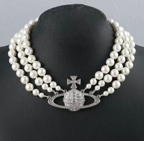 Pearl Vivienne Westwood Necklace, Vivien Westwood Pearl Necklace, Vivienne Westwood 3 Layer Pearl Necklace, Vivienne Westwood Three Pearl Necklace, Viviane Westwood, Pearl Choker Vivienne Westwood, Empress Dowager, Pepsi Max, Vivienne Westwood Jewellery