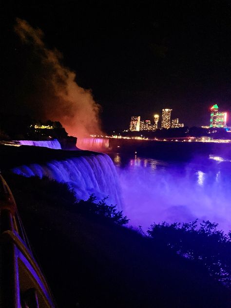 Traveling Manifestation, Niagara Falls At Night, Calming Pictures, Beach Night, Pretty Phone Wallpaper, Dream Pools, Night Scenery, Pretty Landscapes, Dream Holiday