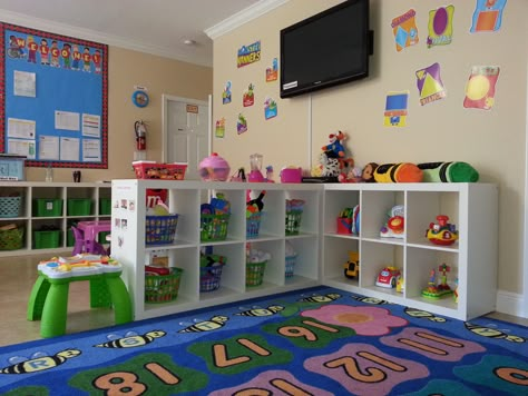 HOME DAYCARE IDEAS/ The Kids Place Preschool. Palm Springs, FL. Our toy are always clean and colorful. Home Daycare Setup, Daycare Rooms Setup, In Home Daycare Ideas, Home Daycare Rooms, Daycare Layout, Daycare Room Ideas, Daycare Spaces, Daycare Setup, Home Daycare Ideas